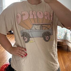 American Eagle Graphic Tee with Bronco Design